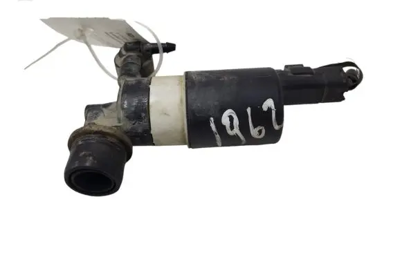 Renault Megane III Windscreen/windshield washer pump