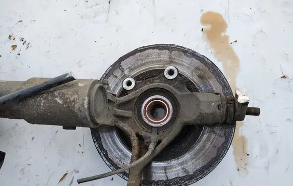 Citroen Berlingo Front wheel hub spindle knuckle