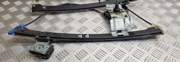 Volkswagen Polo III 6N 6N2 6NF Front door manual window regulator 