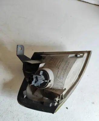 Mazda 323 F Front indicator light R4138
