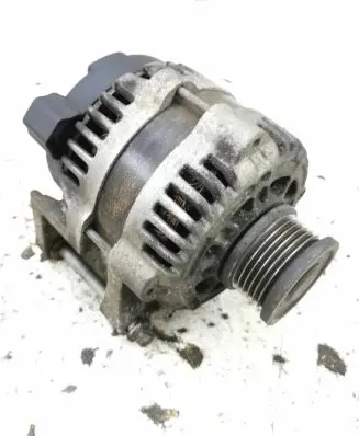 Opel Insignia A Generator/alternator 13500577 14V100A 09B13
