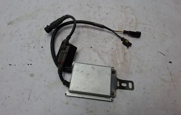 Opel Omega B2 Headlight ballast module Xenon 