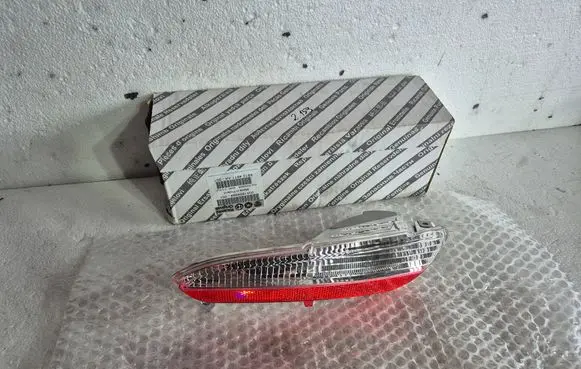 Fiat Punto Evo Reverse light 51854694 68124611AA