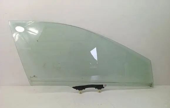 Hyundai Bayon Front door window glass four-door