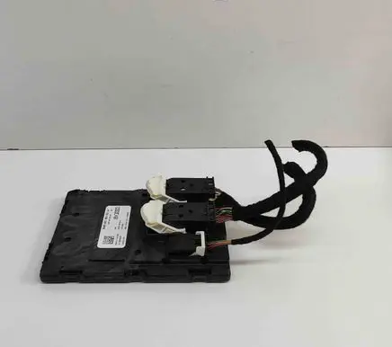 Audi Q7 4M Central body control module 8W0907063CG