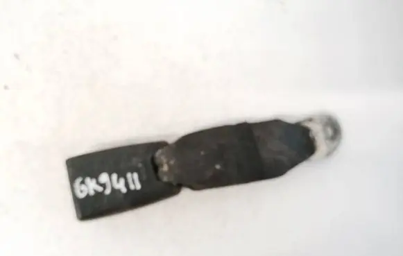 Suzuki Grand Vitara II Rear seatbelt buckle