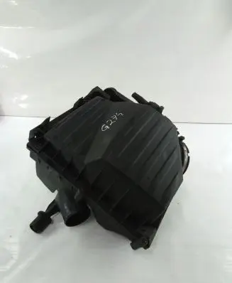 Opel Tigra B Air filter box 9158990