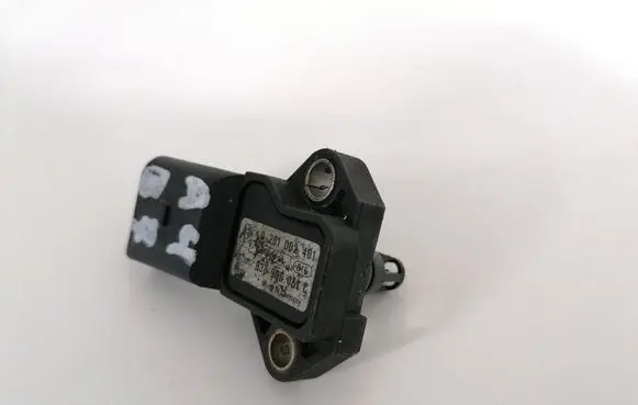 Audi A4 S4 B7 8E 8H Air pressure sensor 0281002401 038906051C