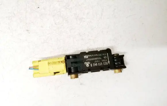 Audi A4 S4 B7 8E 8H Airbag deployment crash/impact sensor 8e0959643b