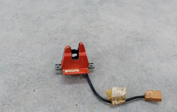 Volkswagen Fox Tailgate lock latch 5Z6827505
