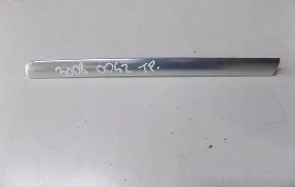 Peugeot 3008 I Windshield/front glass wiper blade 48937598u34iojkl