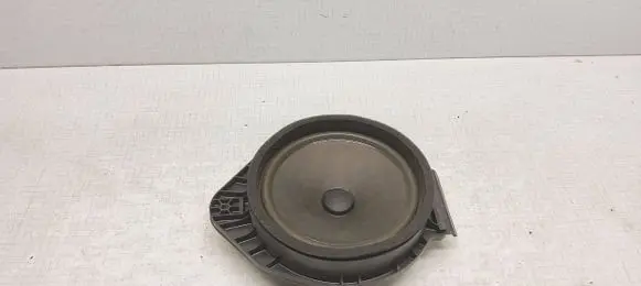 Opel Insignia A Front door speaker 13257499