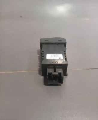 Mazda 3 I Headlight level height control switch 04057810