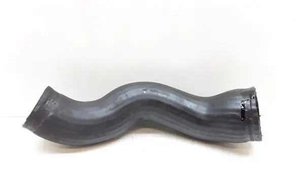 Volvo V70 Intercooler hose/pipe 30680218