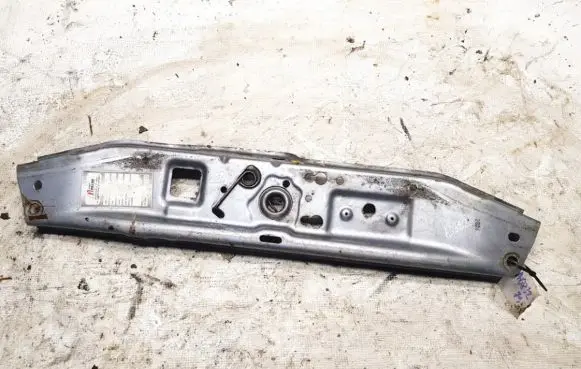 Opel Astra H Radiator support slam panel
