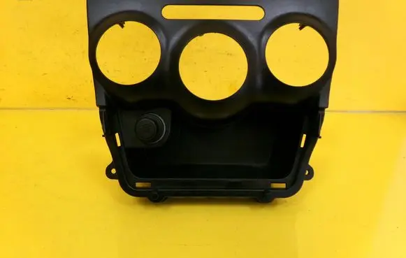 Hyundai i10 Panel trim U0541148