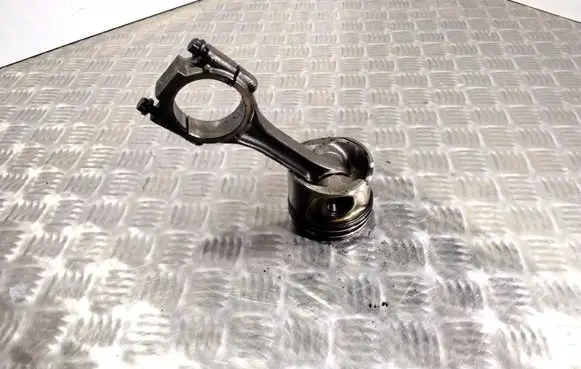 Volkswagen Touran I Piston with connecting rod