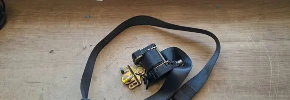 Peugeot Boxer Front seatbelt 33004176F