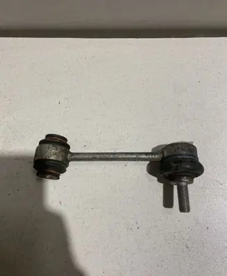 Rear anti-roll bar/stabilizer link