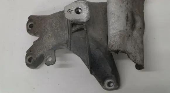 Audi A5 Sportback 8TA Engine mounting bracket 8K0199308