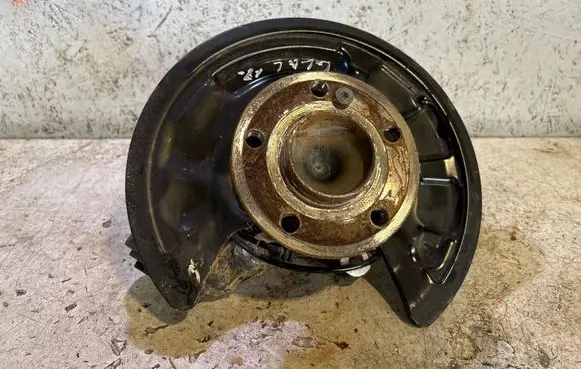 Mercedes-Benz GLA W156 Rear wheel hub