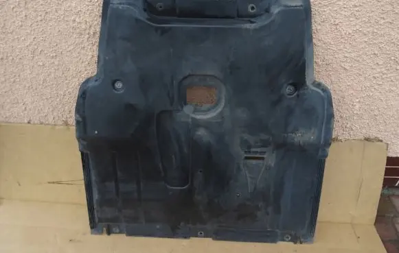 Mercedes-Benz A W176 Engine splash shield/under tray