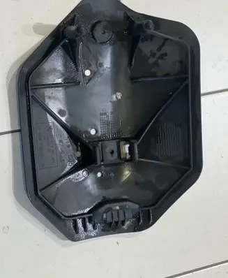 BMW X5 G05 Rear underbody cover/under tray 6877043 10795510 33306877043