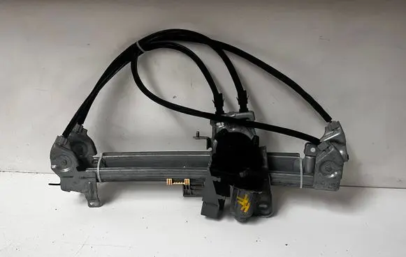 Citroen C3 Pluriel Front door window regulator with motor 116938B