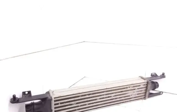 Opel Corsa D Intercooler radiator 440926702