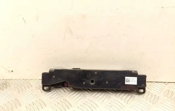 Tesla Model Y Aerial antenna amplifier 158560100E