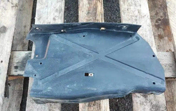 Renault Trafic II (X83) Engine splash shield/under tray 8200505045 93857408