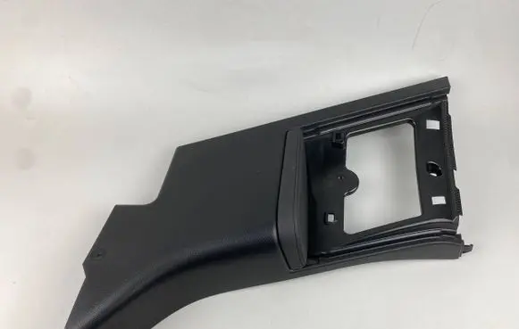 BMW i3 (C) pillar trim 7362581