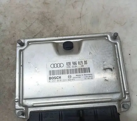 Audi A6 S6 C5 4B Engine control unit/module 038906019BS 28SA4766 0281010224
