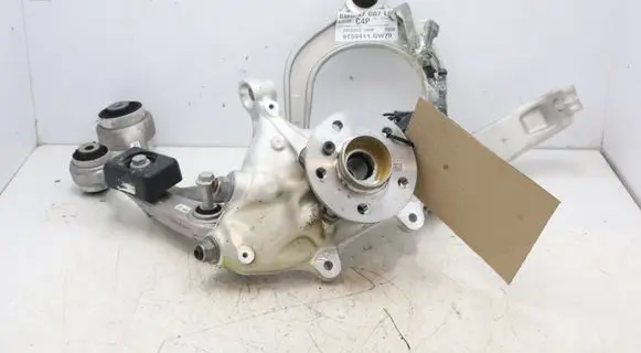 BMW X7 G07 Front wheel hub spindle knuckle 6876655MWGK300626 6876655 6893549