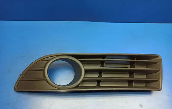 Volkswagen Cross Polo Front fog light trim/grill PVW99023CAL 6Q0853665E9B9 POLCAR