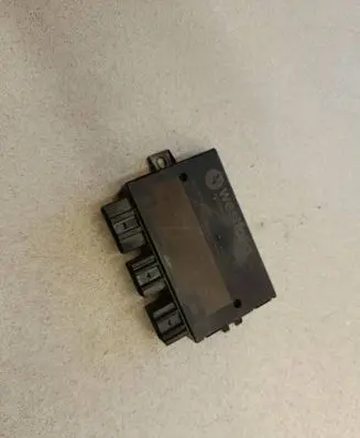 Mercedes-Benz E W212 Tow bar trailer control unit/module 5DS00978102 300001506873 03032015