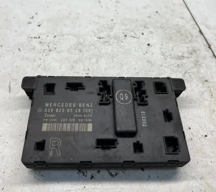 Mercedes-Benz Vito Viano W639 Door control unit/module A6398200326 00006170