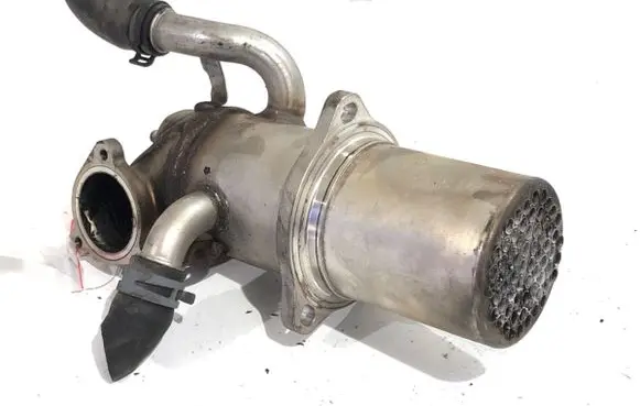 Audi Q5 SQ5 EGR valve cooler 04L131512A