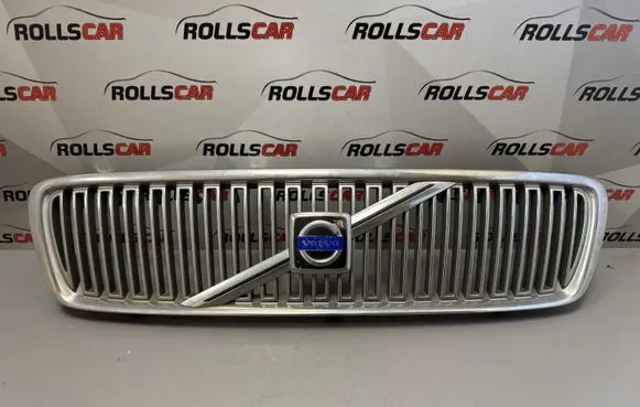 Volvo V70 Front bumper upper radiator grill 9190385