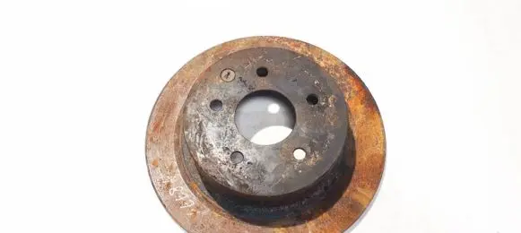 Nissan Qashqai Rear brake disc neventiliuojamas