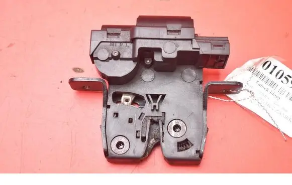 Tailgate/trunk/boot lock/catch/latch
