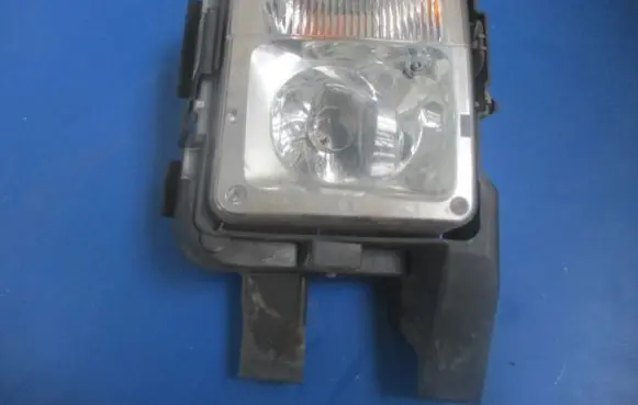 Cadillac SRX Front fog light 15896708