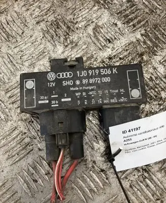 Volkswagen Golf IV Coolant fan relay 