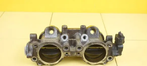 Subaru Forester SG Throttle body valve EJ255