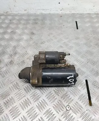 BMW 5 E39 Starter motor 2246570 0001109025