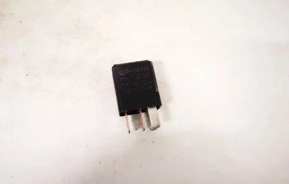 Opel Signum Other relay 24435922 702.20