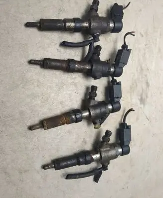 Ford Fiesta Fuel injector 9663429280