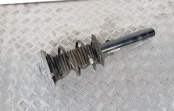 BMW 4 F36 Gran coupe Front shock absorber with coil spring 6873789 688192901