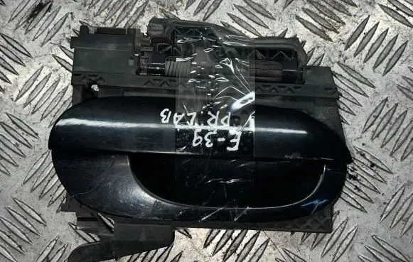 BMW 5 E39 Front interior roof grab handle
