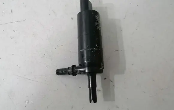 BMW X3 F25 Headlight washer pump 7217792